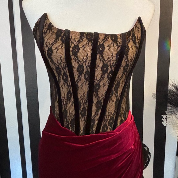 Wine and Black Lace and Velvet High Slit Maxi Dress - NWT - Picture 7 of 9